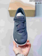 On Cloudnova Moon Low-Top Casual Sneakers