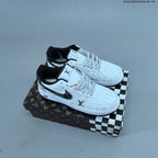Nike Air Force 1 ’07 Low-Top Sneakers in White