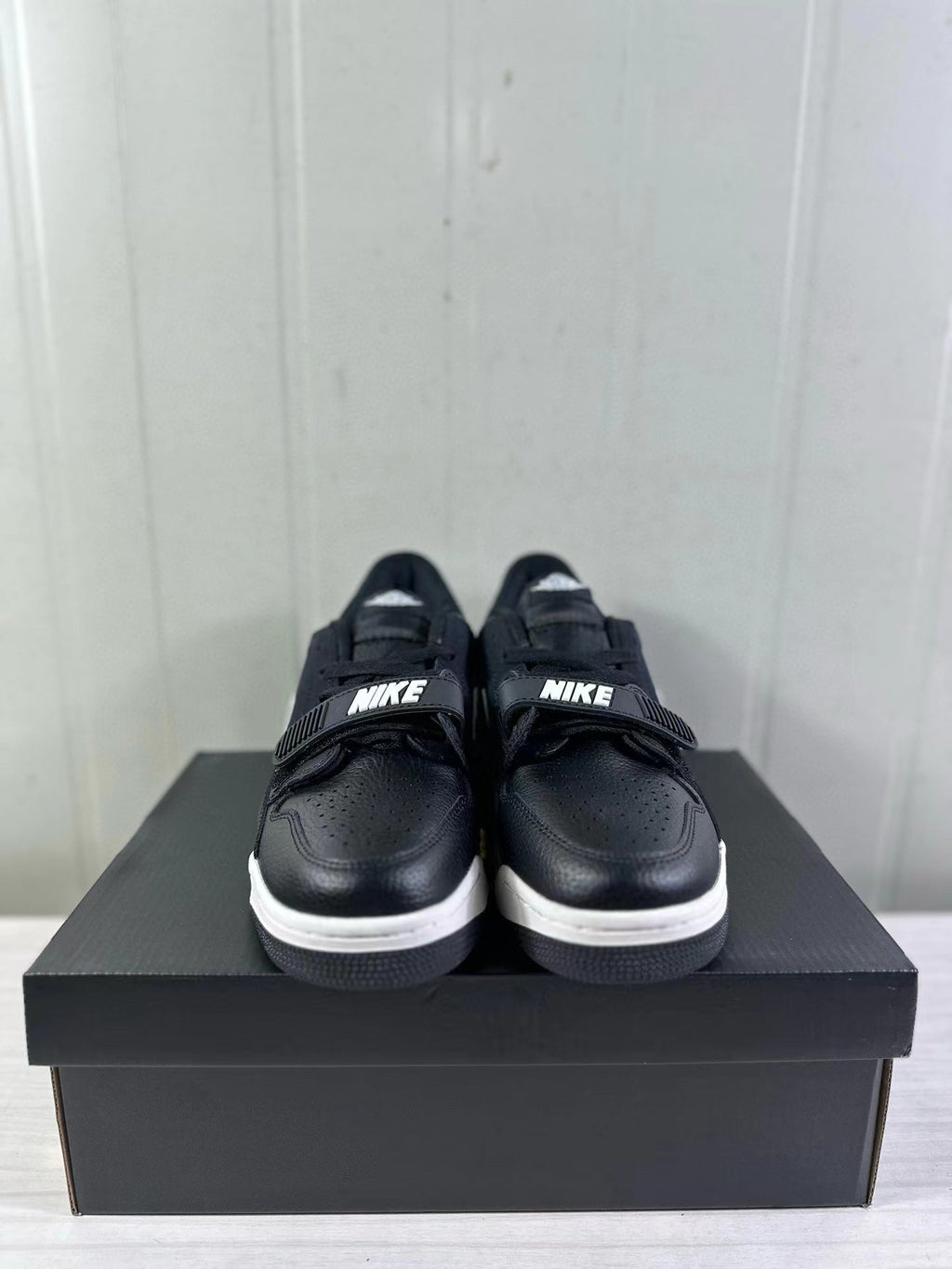 Jordan Air Jordan Legacy 312 Low Black White CD7069-001
