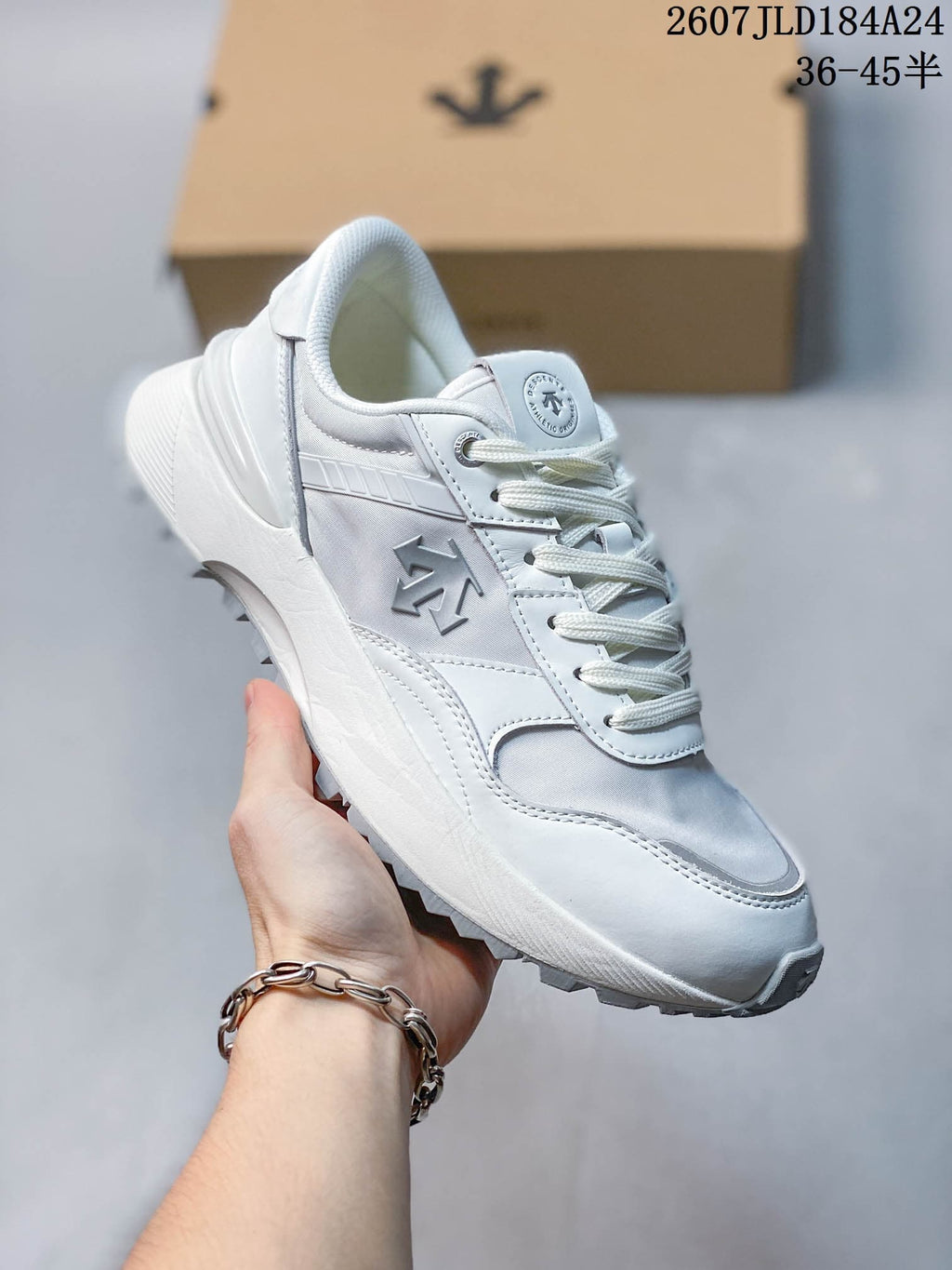 Descente Chron Low-Top Sneakers White 712840YWT