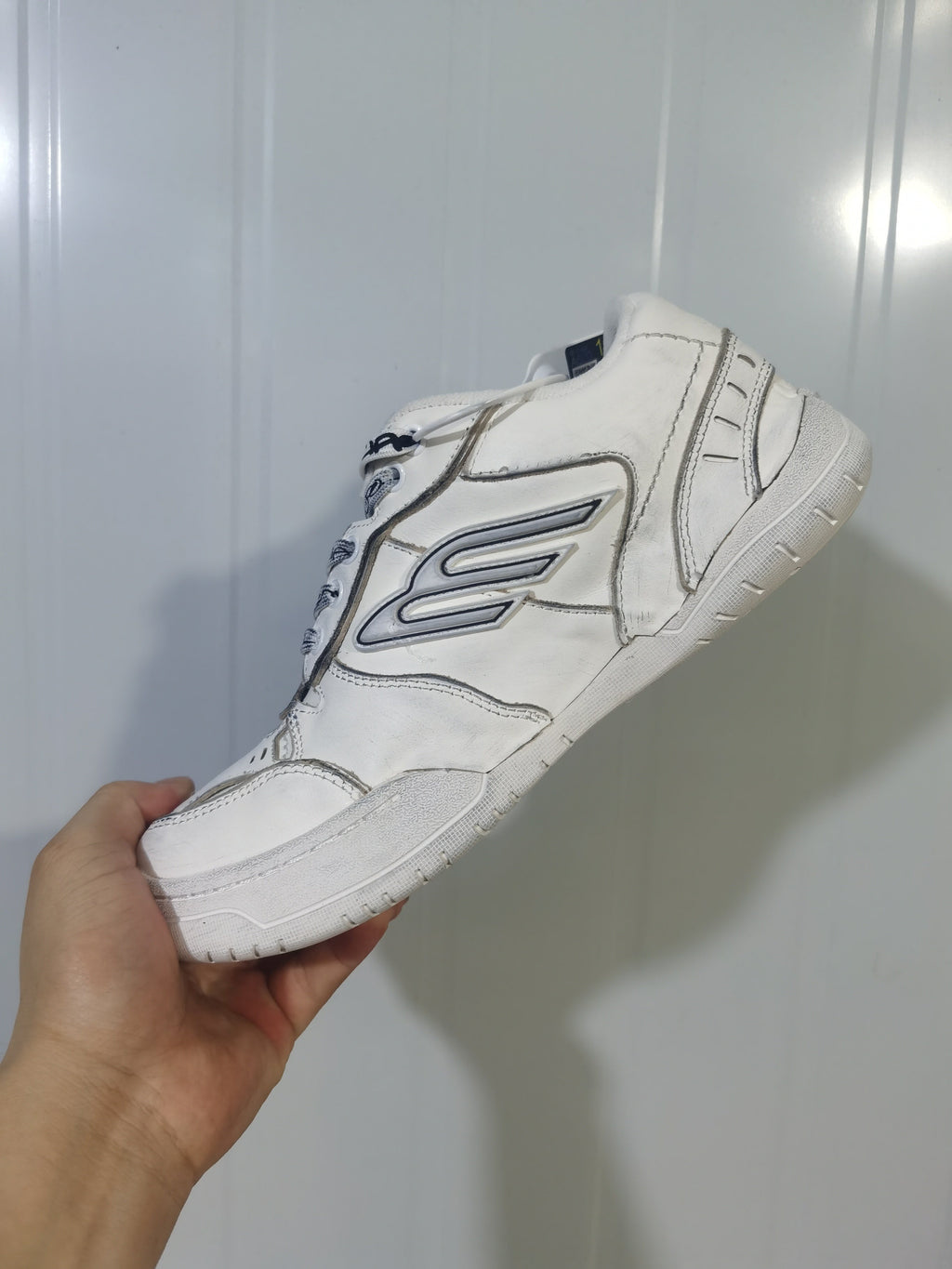 Balenciaga Hampton Sneakers White Style 9000