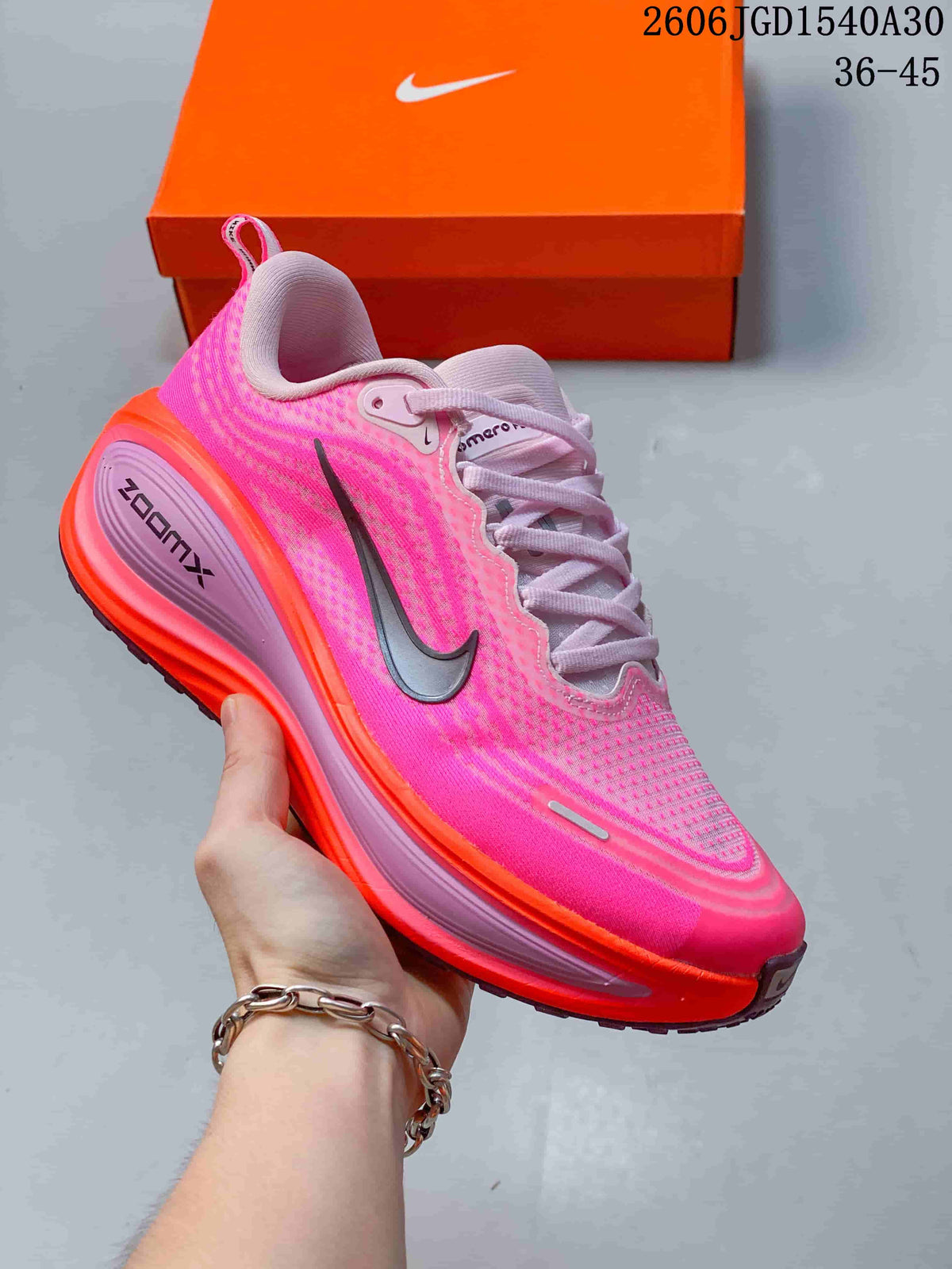 Nike Vomero Plus Running Shoes
