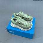 HOKA Tor Summit Low-Top Sneakers