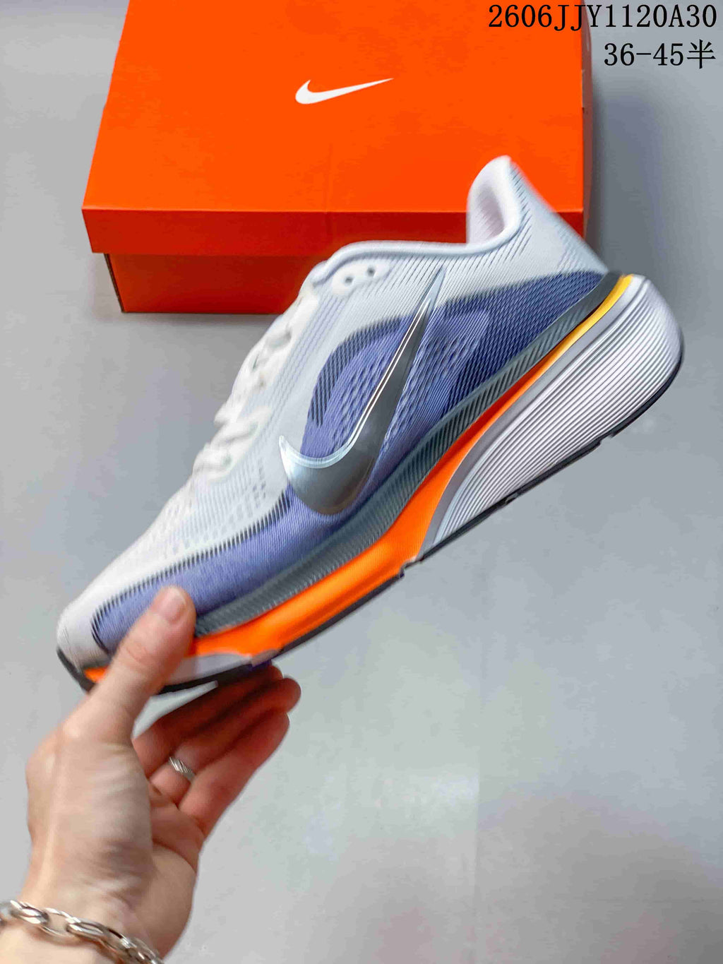 Nike Air Zoom Pegasus 42 Running Shoes II7210-100