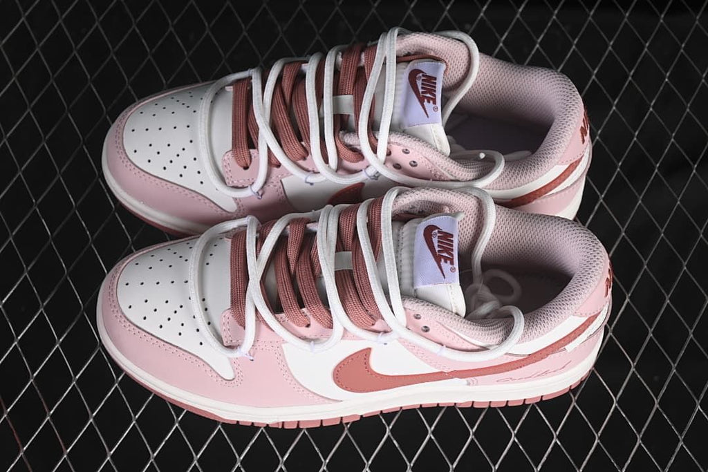 Nike SB Dunk Low Sneakers Pink White PC0528-105