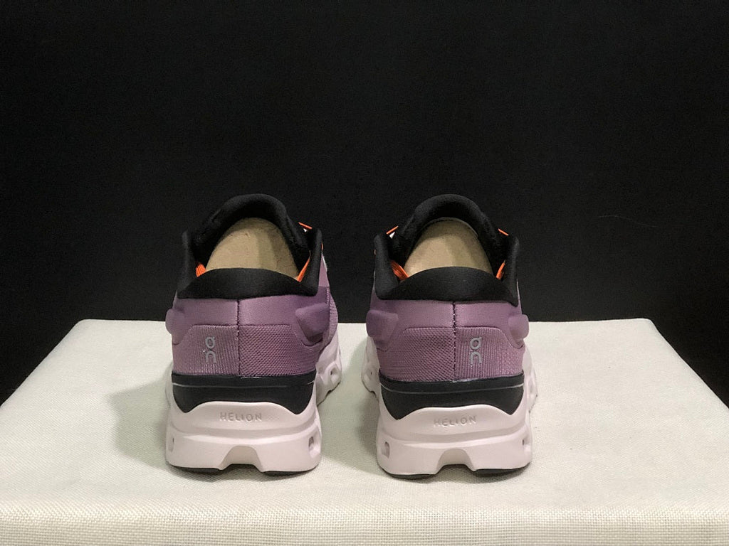 On Cloudstratus 3 Sneakers in Dusty Rose