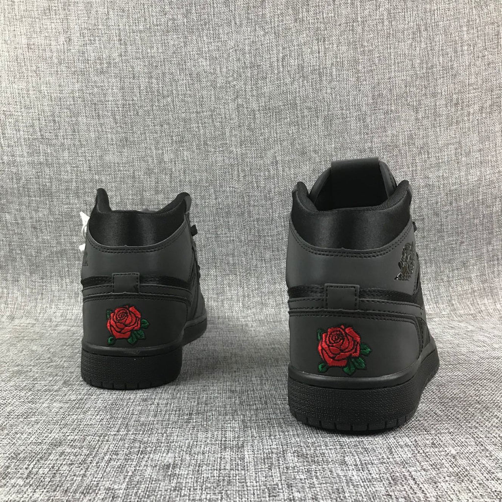 Air Jordan 1 Retro High Black Rose Sneakers