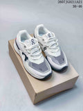 On THE ROGER Pro 2 Tennis Sneakers White Gray 2607TGD211A21