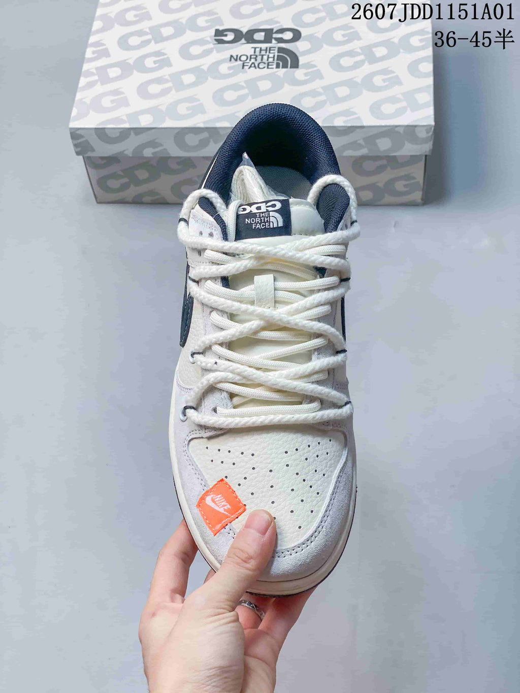 Nike SB Dunk Low x Carhartt-Inspired Low-Top Sneakers