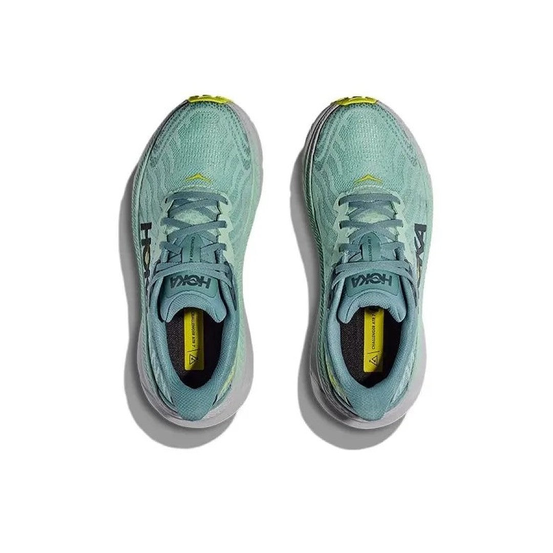HOKA Challenger 7 Trail Running Shoes in Teal