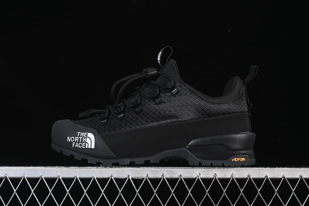 The North Face Glenclyffe Low Black Hiking Shoes NFA817B8OR-080