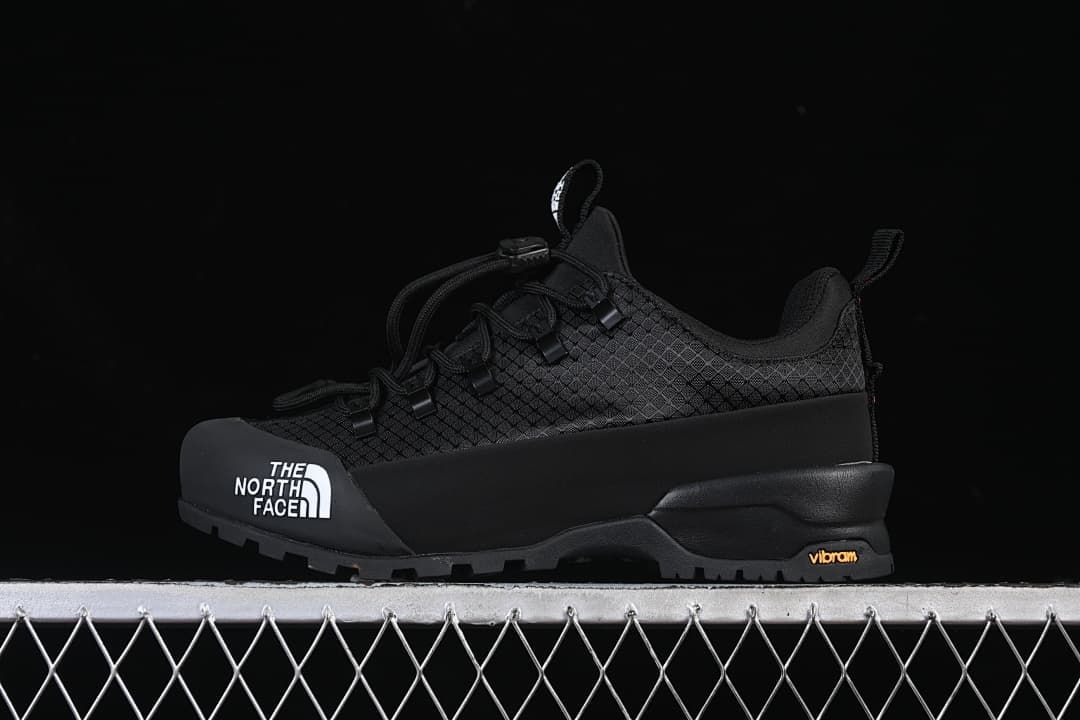 The North Face Glenclyffe Low Black Hiking Shoes NFA817B8OR-080