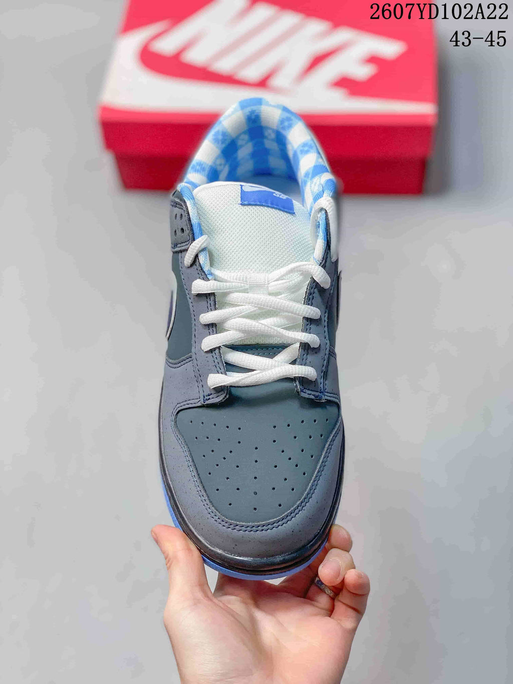 Nike SB Dunk Low Pro Sneakers Grey Blue 2607YD102A22