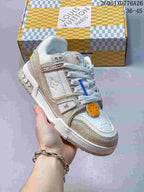 Louis Vuitton Trainer Low-Top Sneakers HL581400624