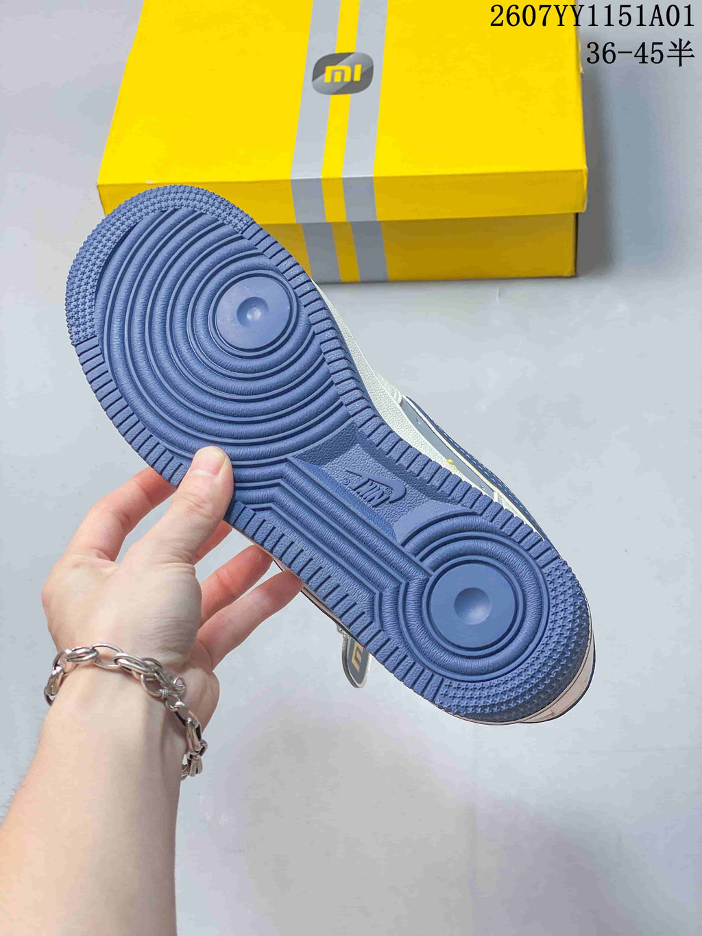 Nike Air Force 1 ’07 Low SU7 Ultra Blue Sneakers