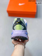 Nike Vomero 18 SE Running Sneakers Lavender Blue