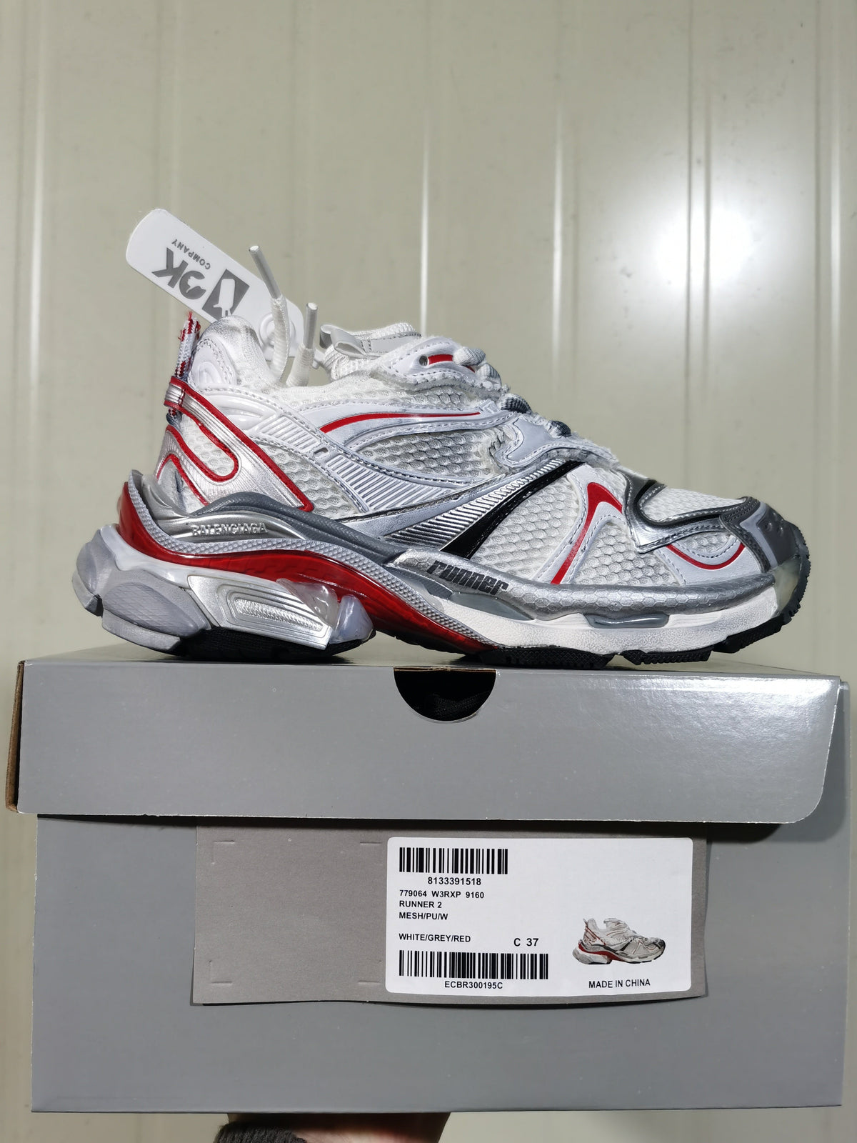 9160 Runner 2 Sneakers White and Red