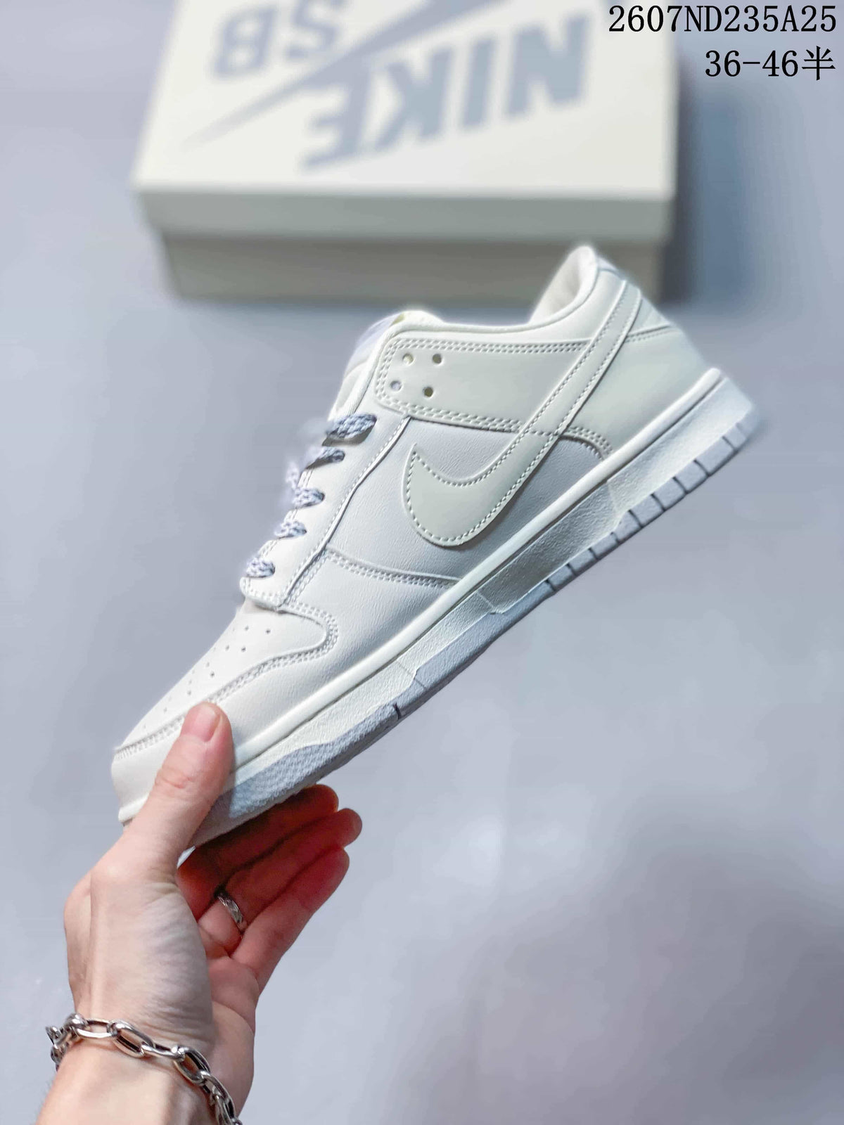 Nike SB Dunk Low Pro White Sneakers