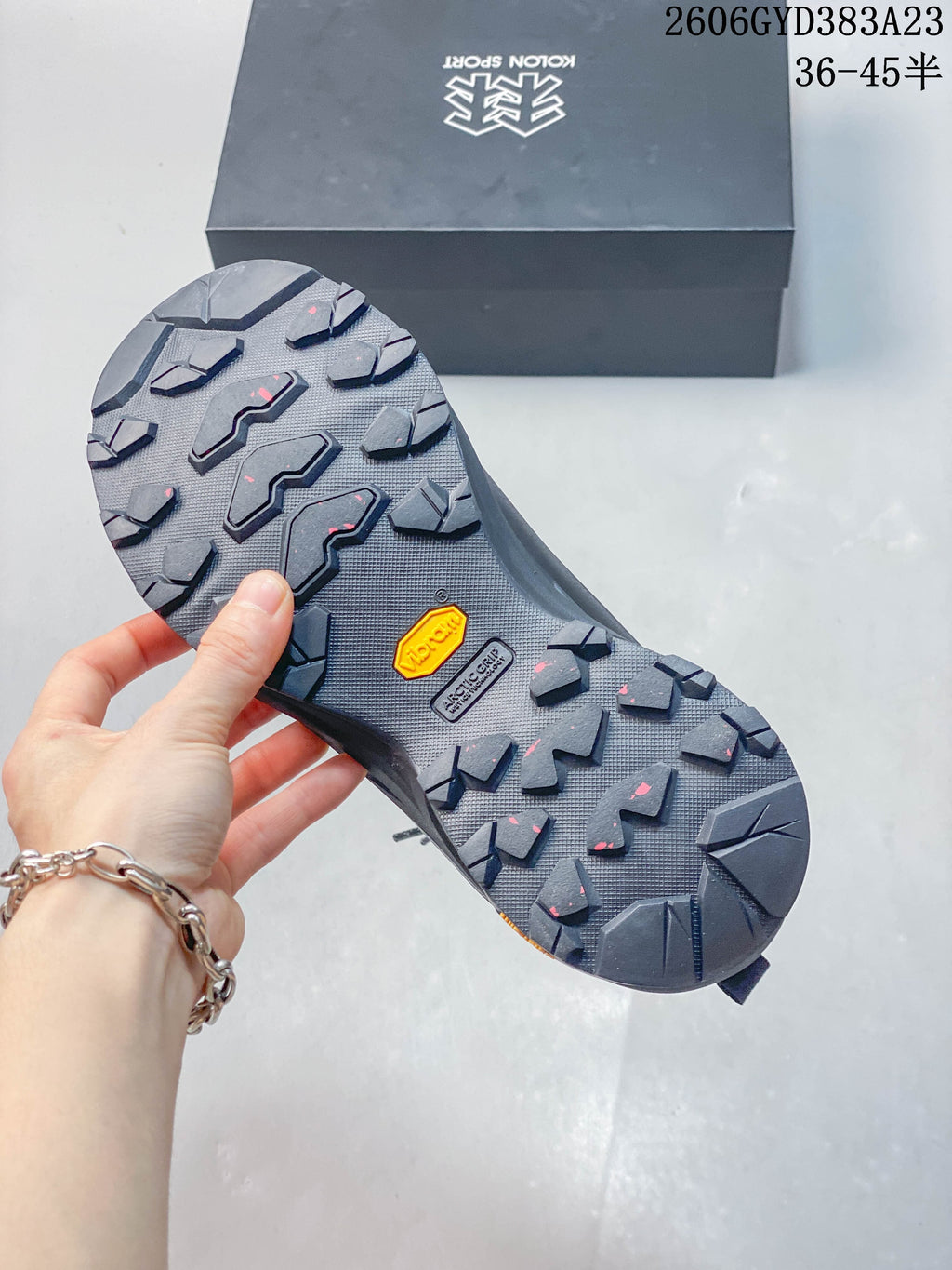 Kolon Sport MA Approach Venti Mega Low-Top Hiking Shoes