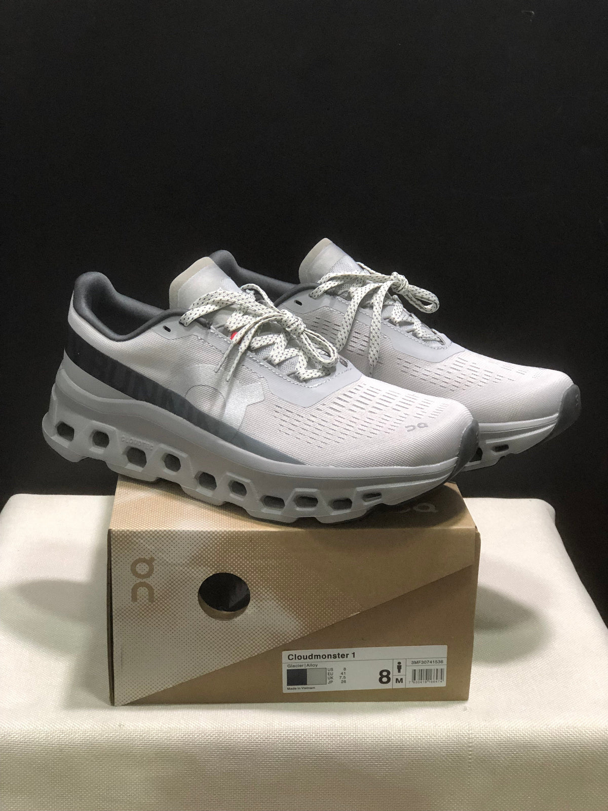 On Cloudmonster 1 Running Sneakers Glacier Alloy