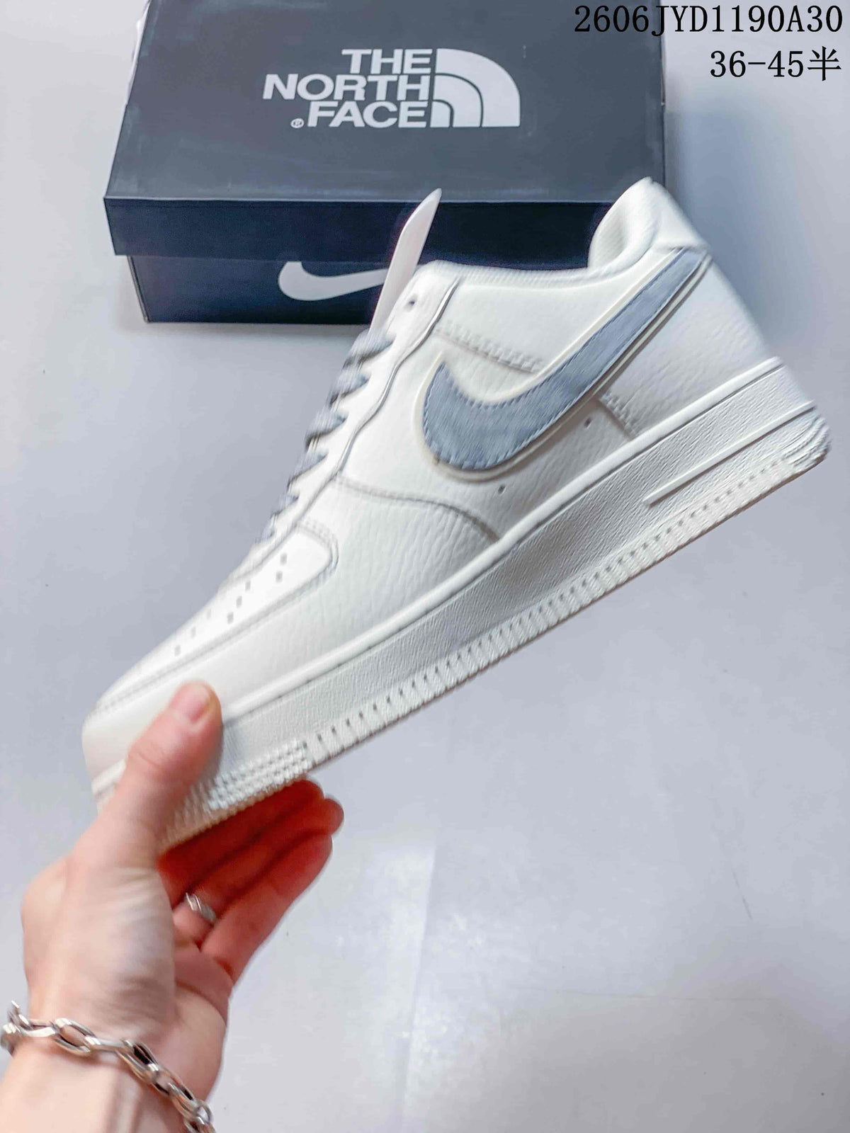 Nike Air Force 1 Low x The North Face Sneakers, Off-White