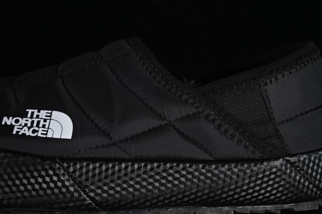The North Face ThermoBall Traction Mule Black NFOA3UZN-KY4