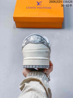 Nike Low-Top Sneaker in White and Grey, Style 2606JGD1156A26