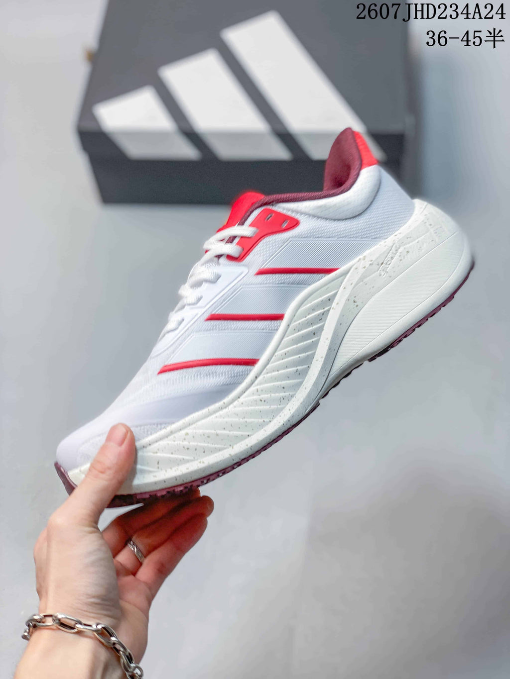 adidas CUSHIONNOVA DREAMSTRIKE Low-Top Sneakers White Red