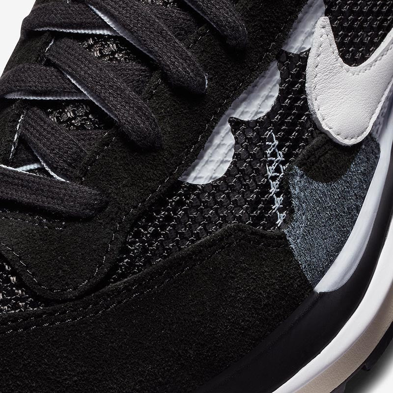Nike sacai VaporWaffle CV1363-001 Black White Sneakers