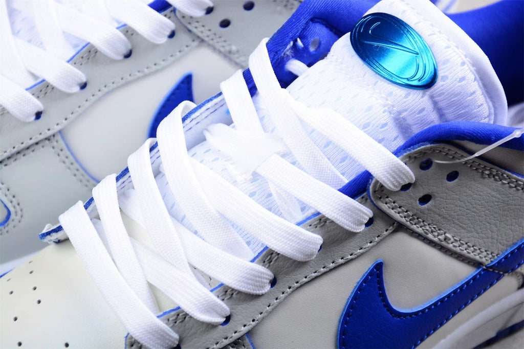 Nike SB FB1841-100 White Blue Low-Top Sneakers