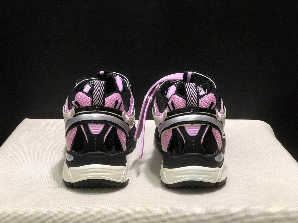 OFF-WHITE Be Right Back Sneakers Pink Black White