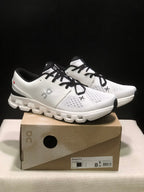 On Cloud X4 Sneakers Ivory Black