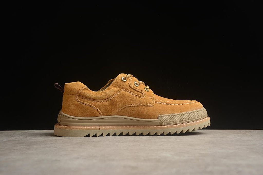 CAT Tramp Hike Low Men's Suede Shoes in Wheat