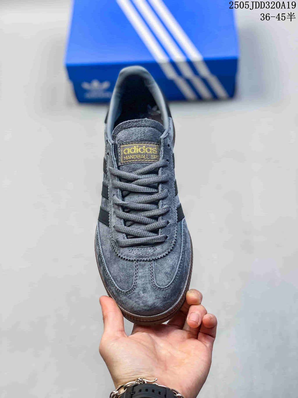 adidas Originals Gazelle Indoor Sneakers Grey Black 2505JDD320A19