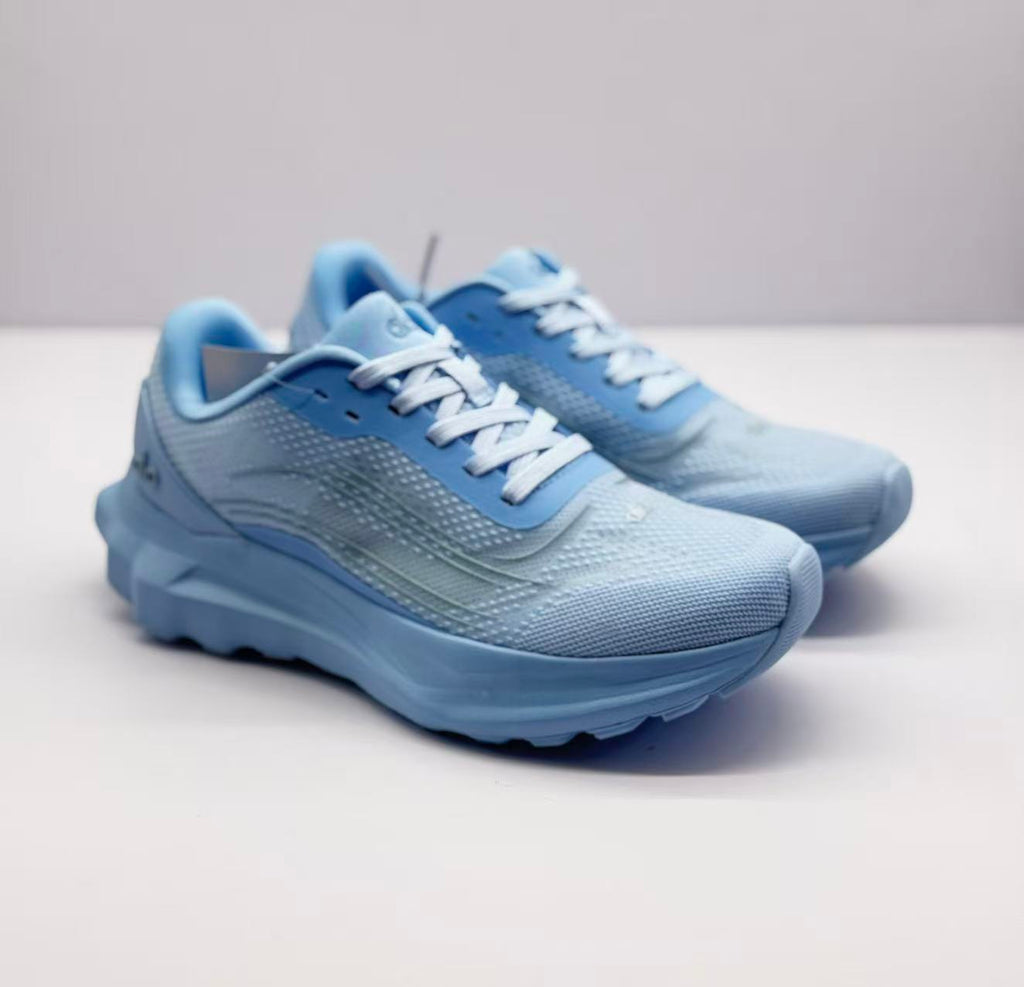 Alo Runner Sneakers Light Blue