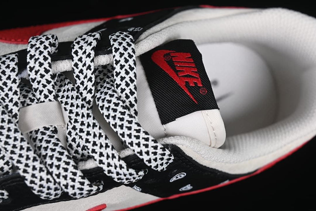Nike SB Dunk Low Sneakers Black White Red Paisley