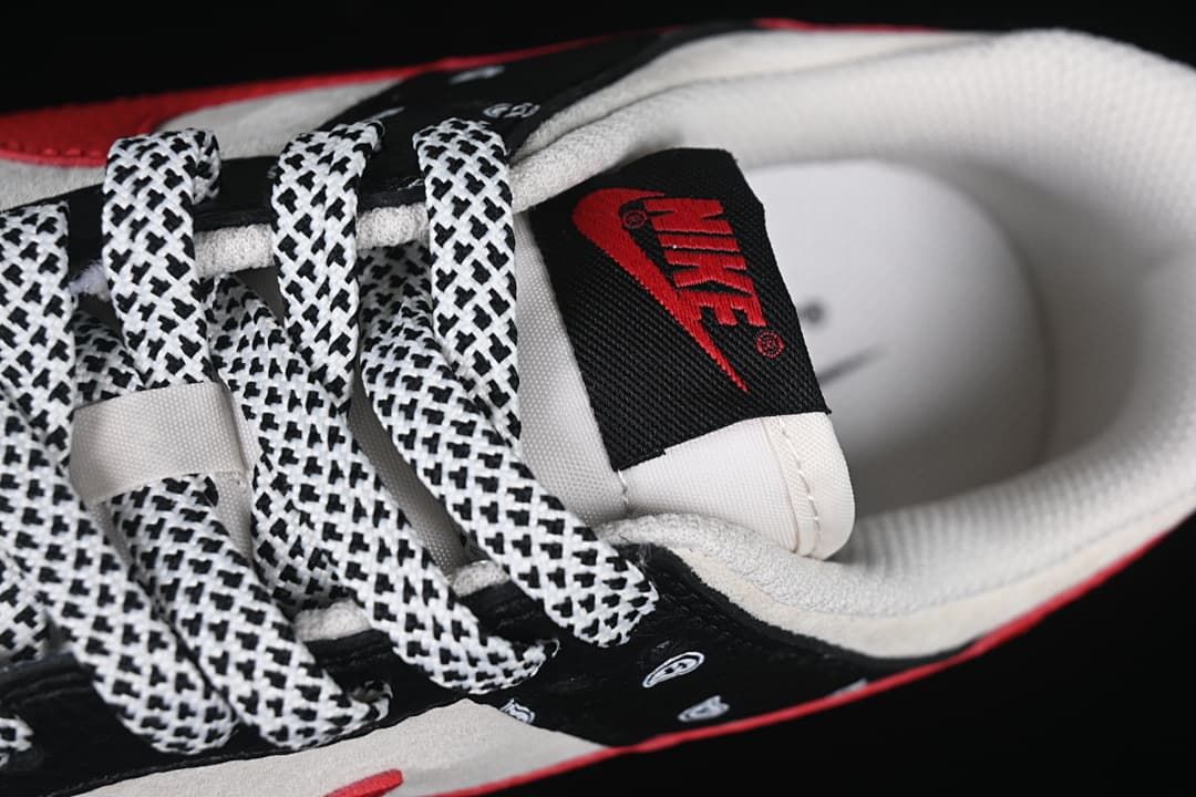 Nike SB Dunk Low Sneakers Black White Red Paisley