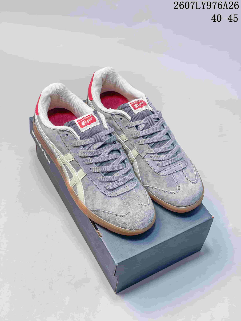 Onitsuka Tiger Tokuten Gray Low-Top Sneakers 07LY976A26