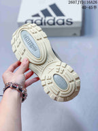 adidas OZWEEGO Wonder Runner Sneakers Beige Mint