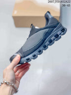 On Cloud X 4 Low-Top Sneakers Black 2607 TYD1852A22