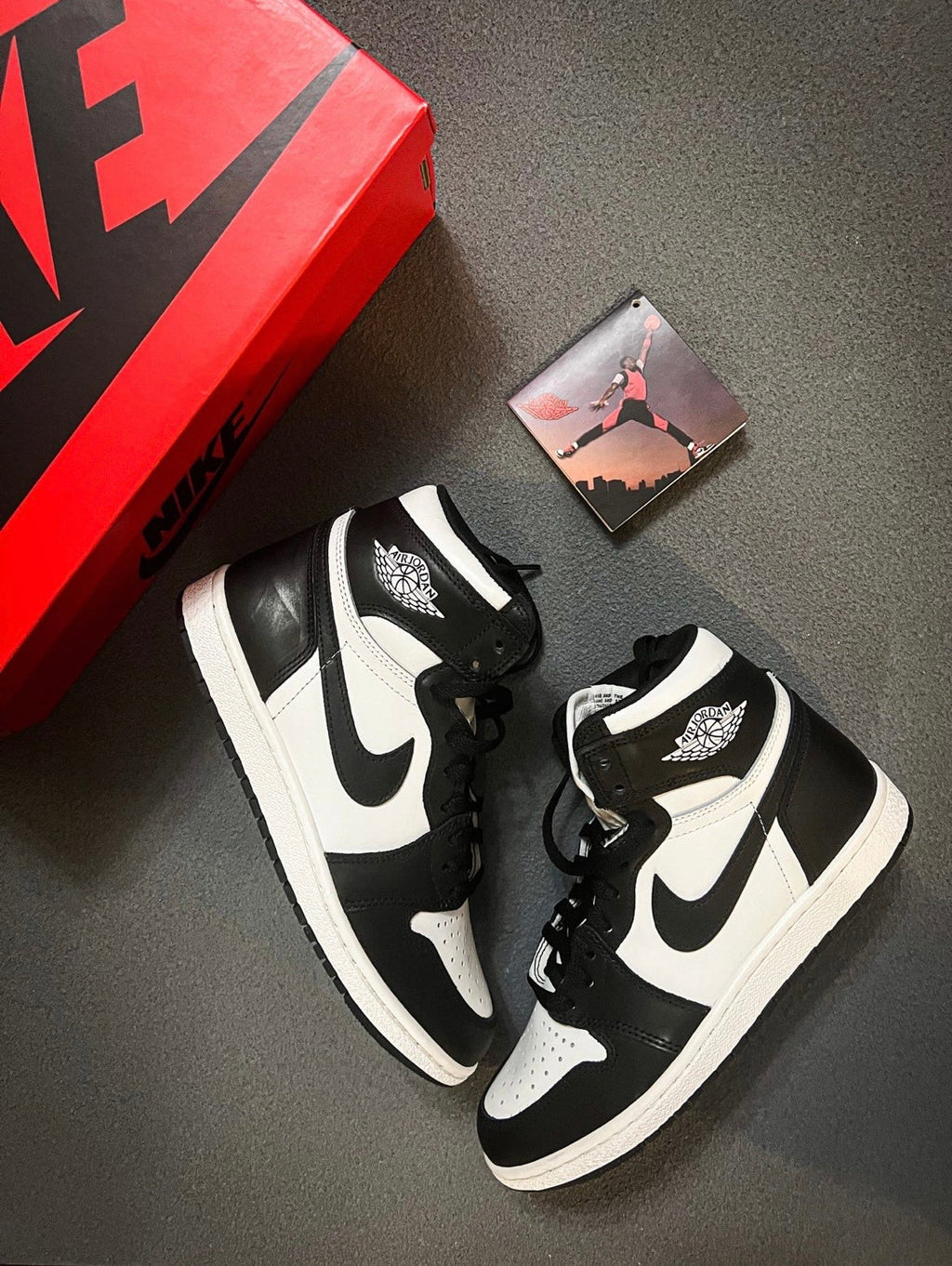 Air Jordan 1 High 85 Black White BQ4422-001 Sneakers
