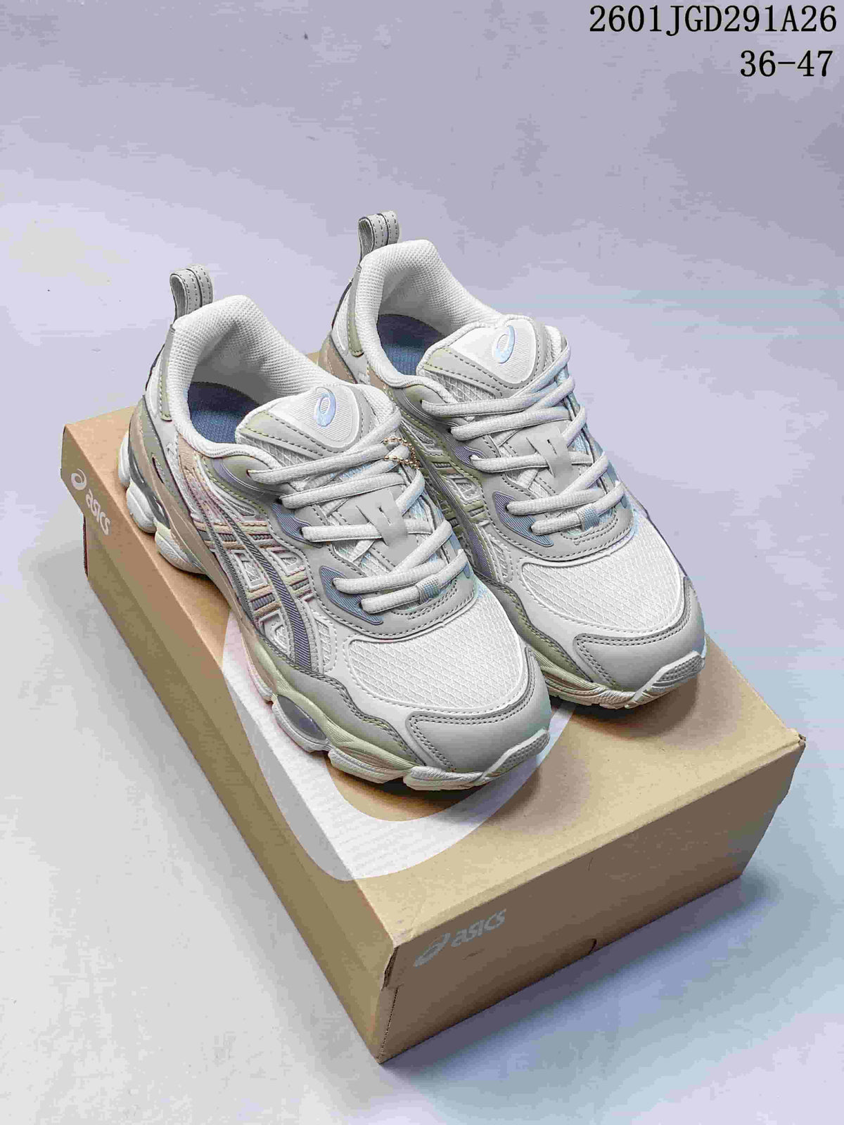 ASICS GEL-NYC Sneakers in White and Grey 1203A735-021