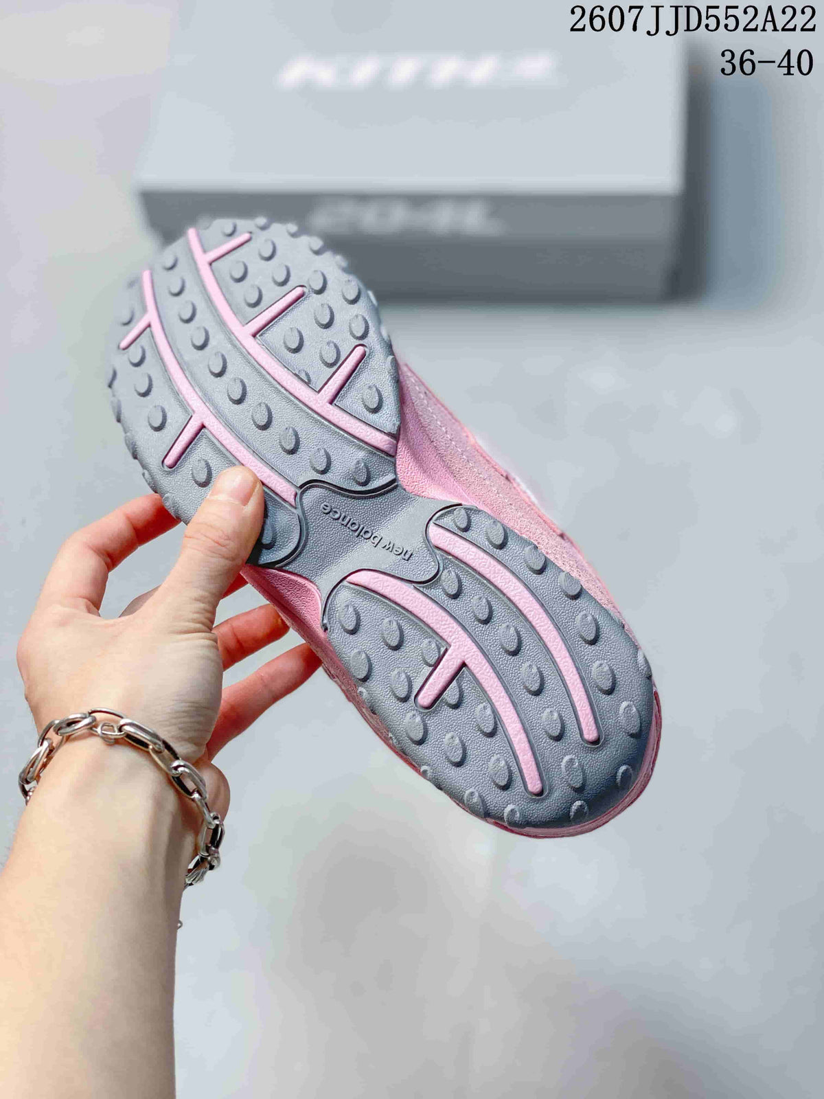 New Balance NB204 Pink Retro Running Sneakers 712120UYQ
