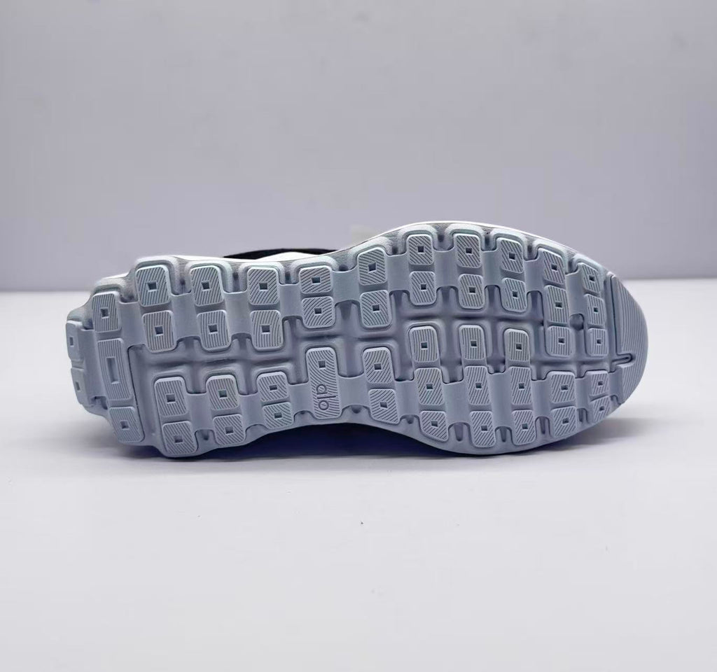 Alo Runner Sneakers Black and White