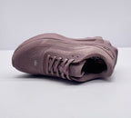 alo Runner Sneakers Pink