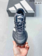 adidas Adipista Low-Top Trainers Black with White Stripes