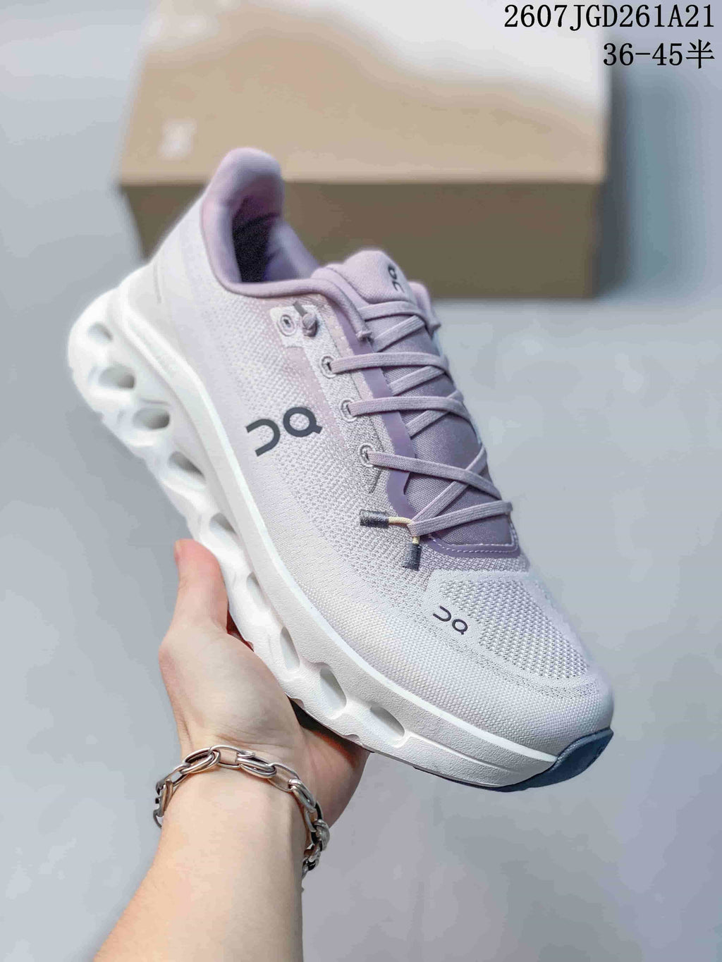 On Cloudtilt Women's Low-Top Sneakers White Lilac 2607TGD261A21
