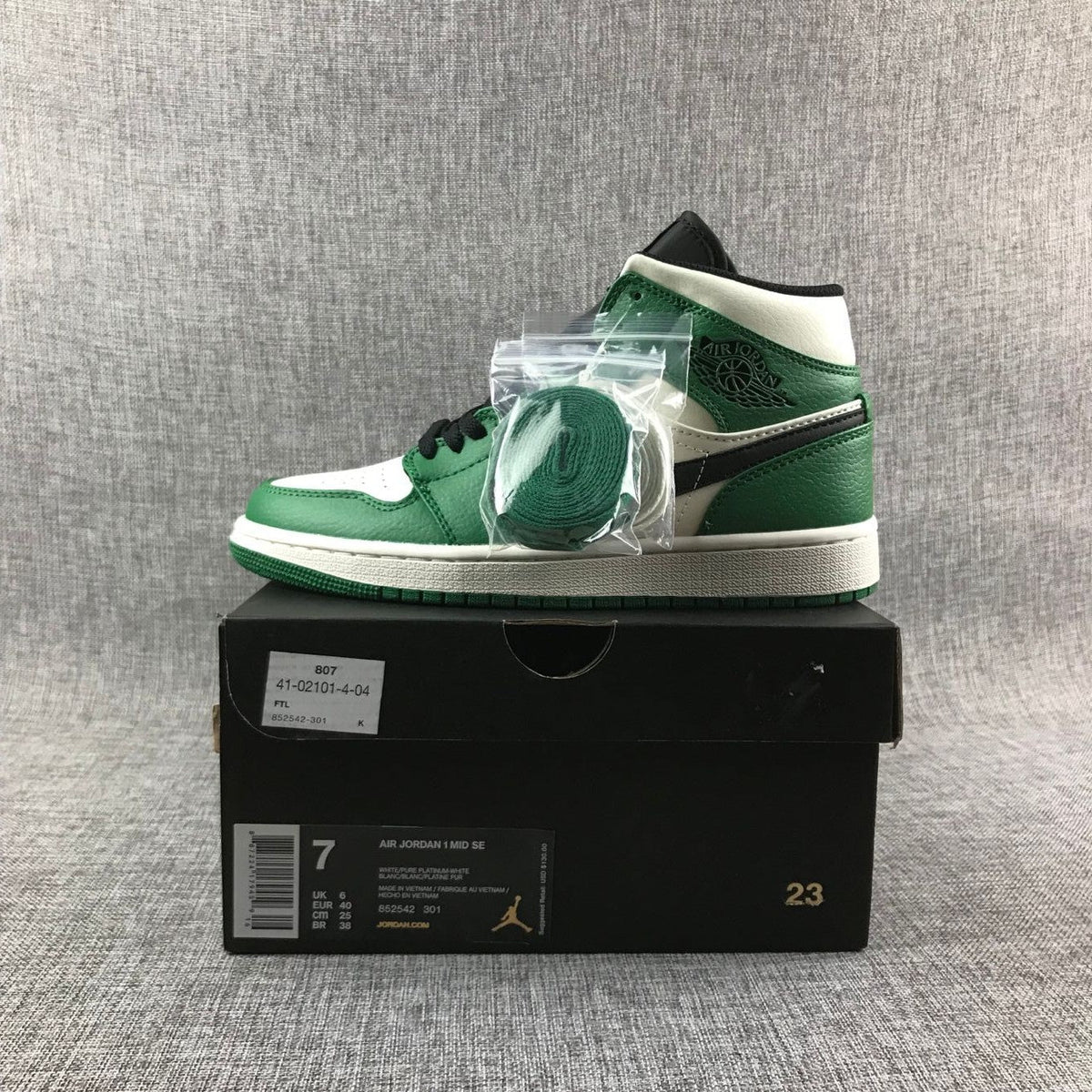 Air Jordan 1 Mid SE White Green Black Sneakers