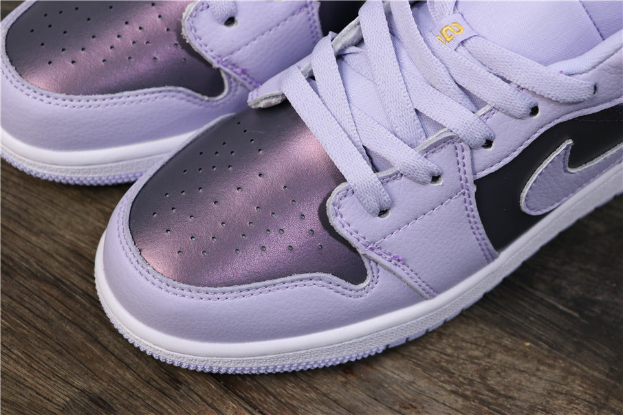 Air Jordan 1 Low Oxygen Purple Sneakers 554723-505