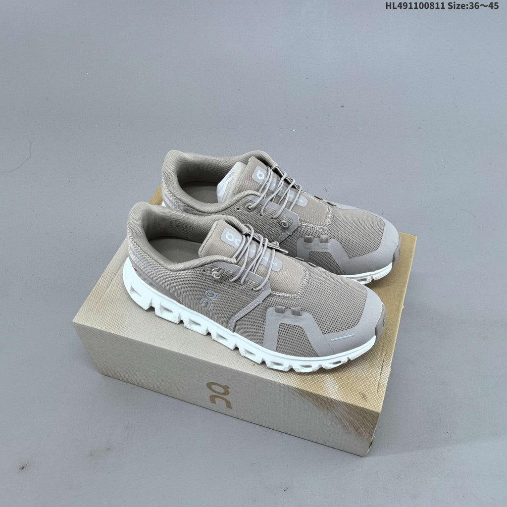 On Cloud 6 Running Shoes, Multiple Colors